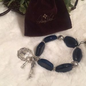 ▪️Patricia Nash®Gorgeous Stone Bracelet w/Charms